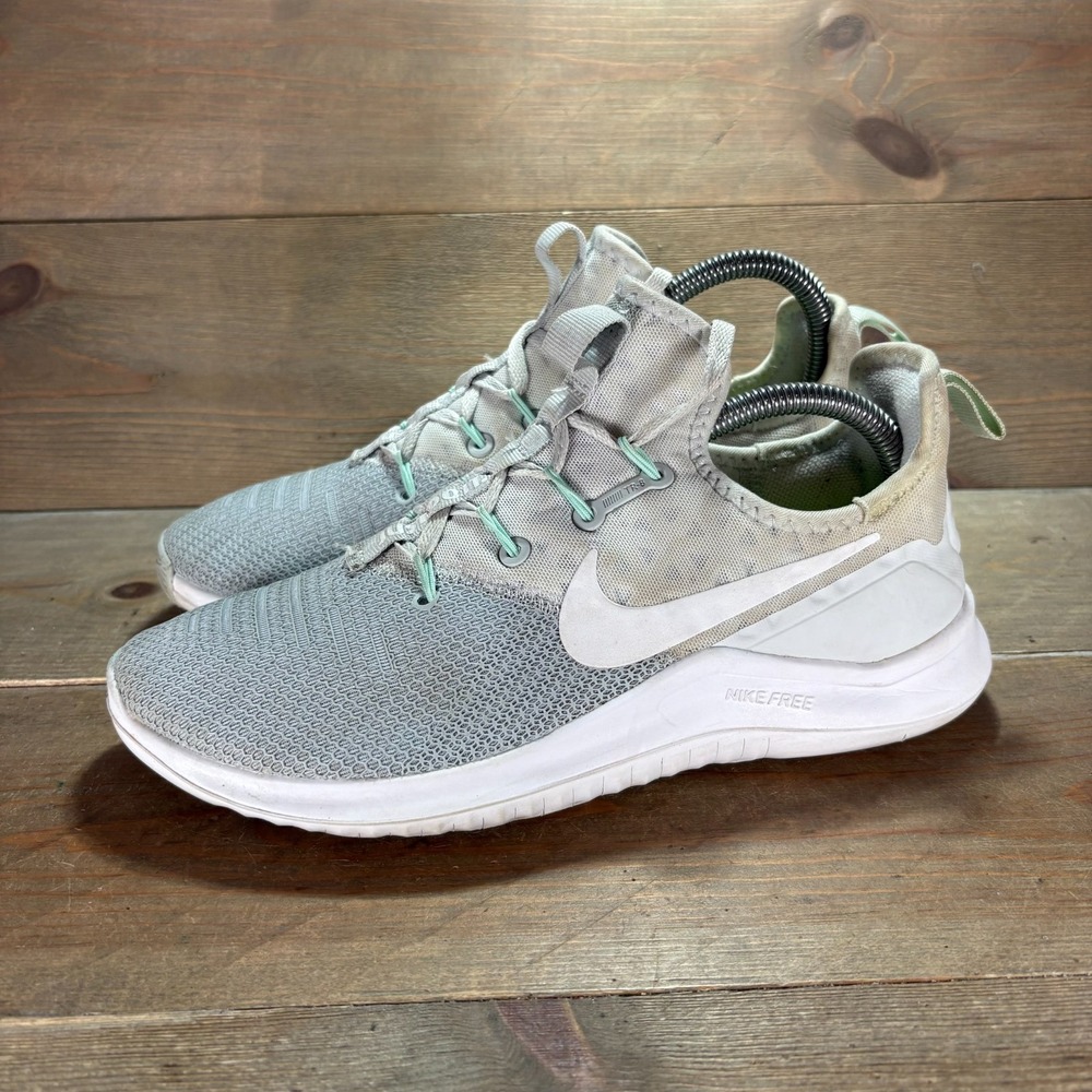 Nike Free TR 8 Womens size 7 shoes Gray Mesh Platinum Igloo Training sneakers